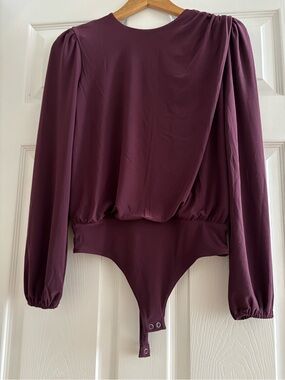 Express Long Sleeve Bodysuit in brown